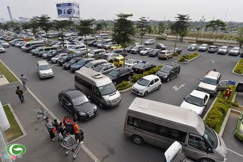 Thu phí sân bay sai quy định: Tổng công ty Cảng hàng không thách thức pháp luật? (17/01/2018)